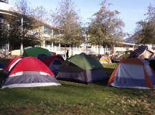 22.news.tents.RGB