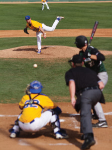 18.Sports.UCRvSanfranBaseball.01.cmyk.cky