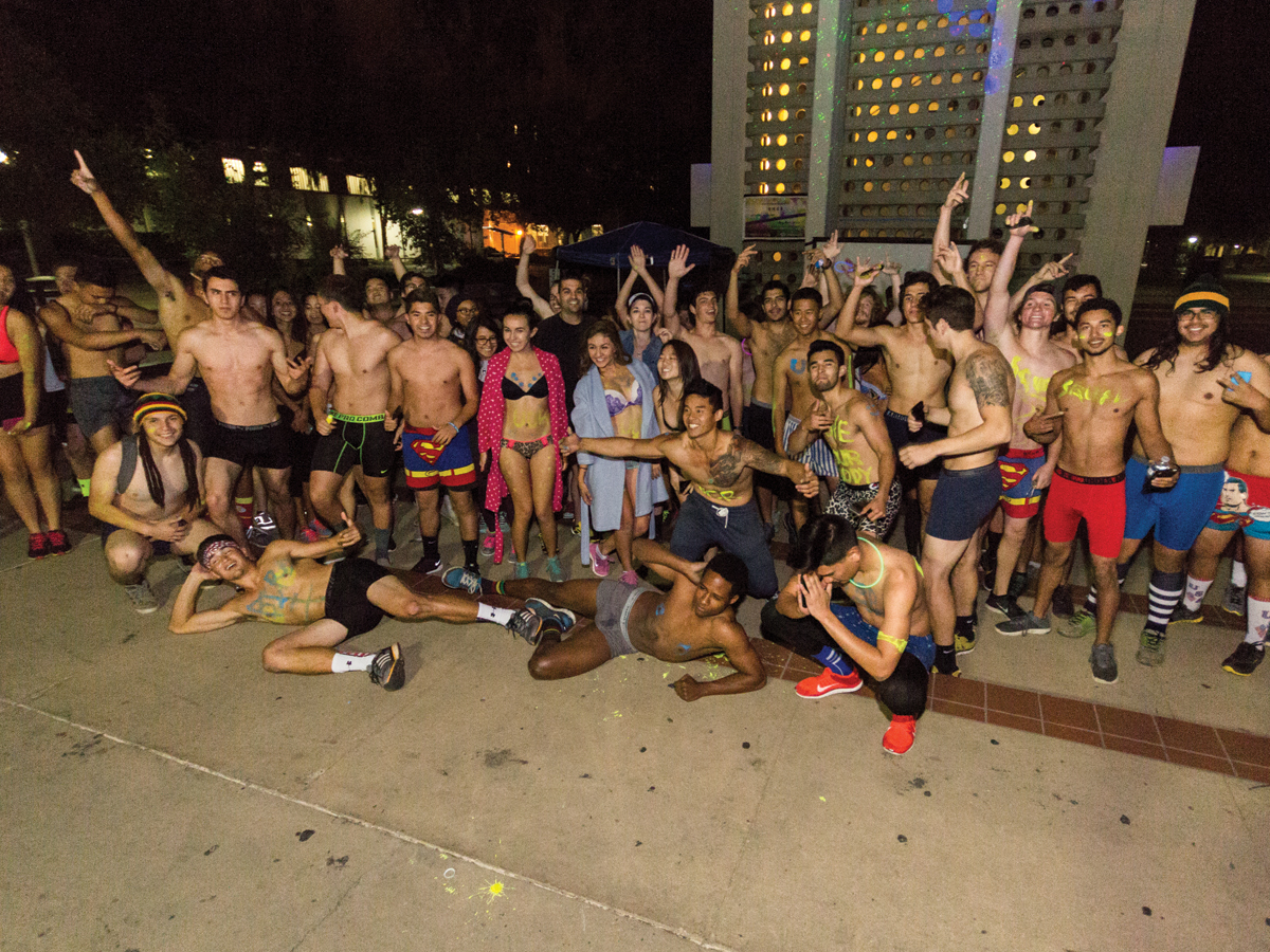 Running Undie The Night Sky The UCR Undie Run The Highlander Newspaper