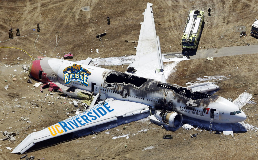 UCR soccer team resorts to cannibalism after plane crash Highlander