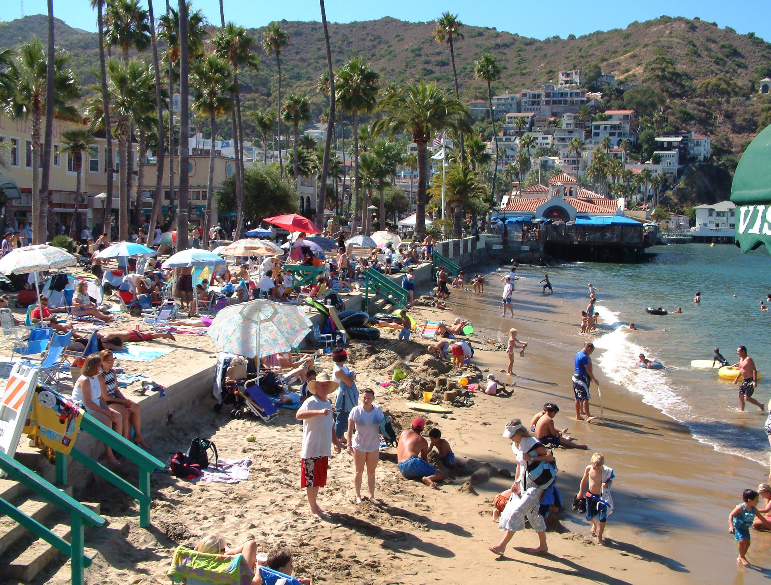 Beach_Avalon_Catalina_California_2003-22-19