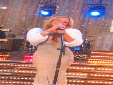 mariah_carey_gma_20051200x900