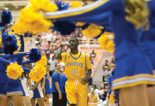 Men’s basketball welcomes homecoming game after tough loss Bri Chew