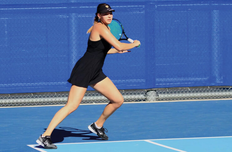 Highlander in the Arena: Katarina Curcic clinches game against Claremont-Mudd-Scripps