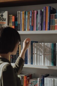 Feat_Books1_Courtesy of Pexels