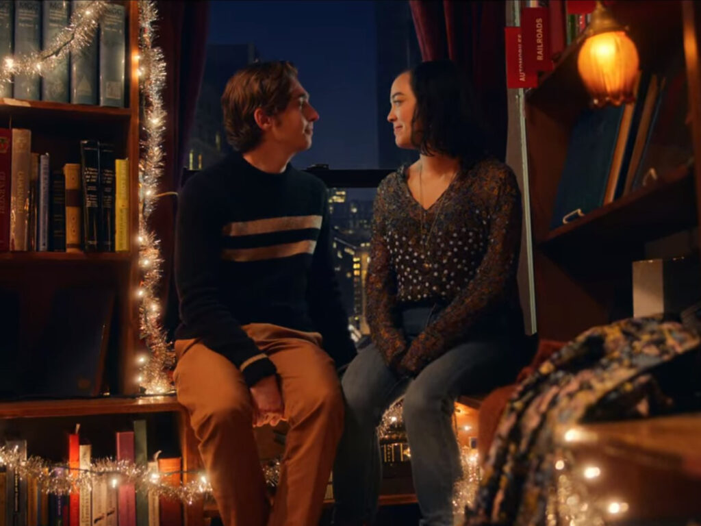 ‘Dash and Lily’ A perfect Christmas present that unwraps one’s true