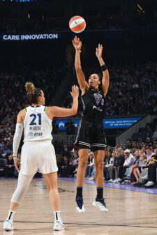 Minnesota Lynx v Golden State Valkyries