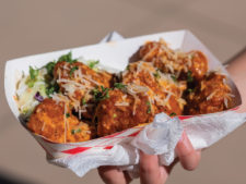 feat.foodtrucks.03.sb