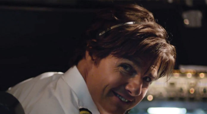 Tom Cruise lives the American dream in “American Made”