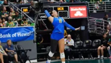 womens volleyball 2 (ucr athletics)